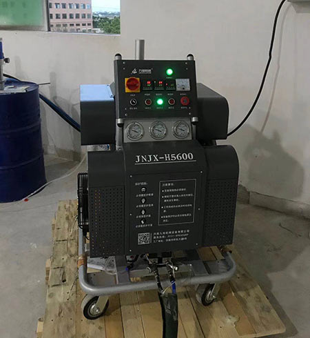 聚脲施工專(zhuān)用噴涂機